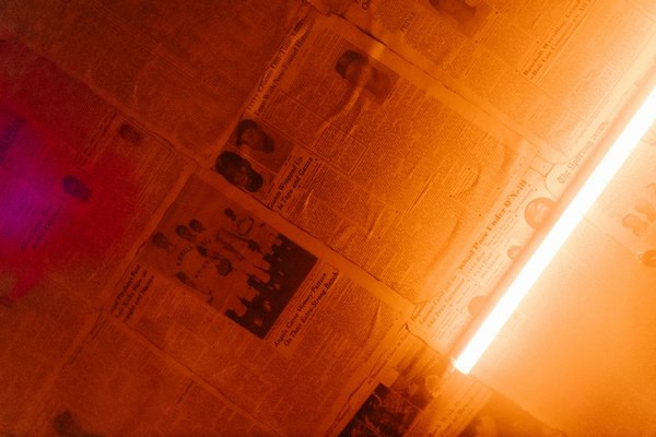 Comment planifier une série d'ateliers de création de bijoux en matériaux recyclés?